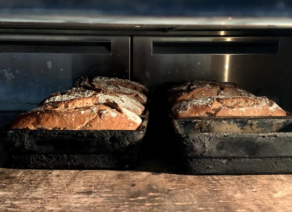 Mountain View Bakery & Delicatessen Ltd | 4561 Gertrude St, Port Alberni, BC V9Y 6J9, Canada | Phone: (250) 724-1813