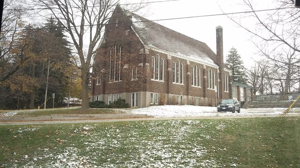Bridgeport United Church | 40 Bridge St W, Kitchener, ON N2K 1K7, Canada | Phone: (519) 745-0931