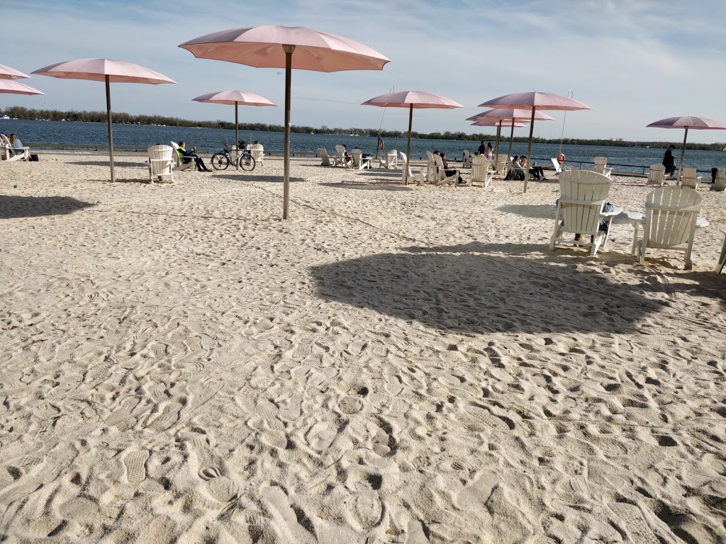 Sugar Beach Park | 11 Dockside Dr, Toronto, ON M5A 1B6, Canada | Phone: (416) 338-4386