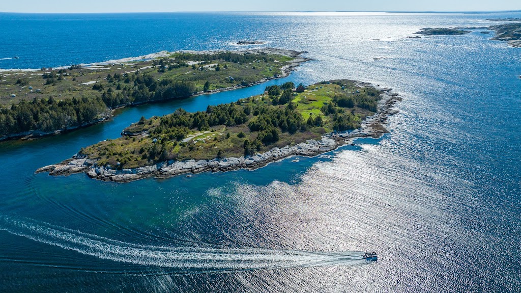 Nova Glamping | 8 Simmons Island, West Dover, NS B3Z 3S4, Canada | Phone: (902) 809-0359