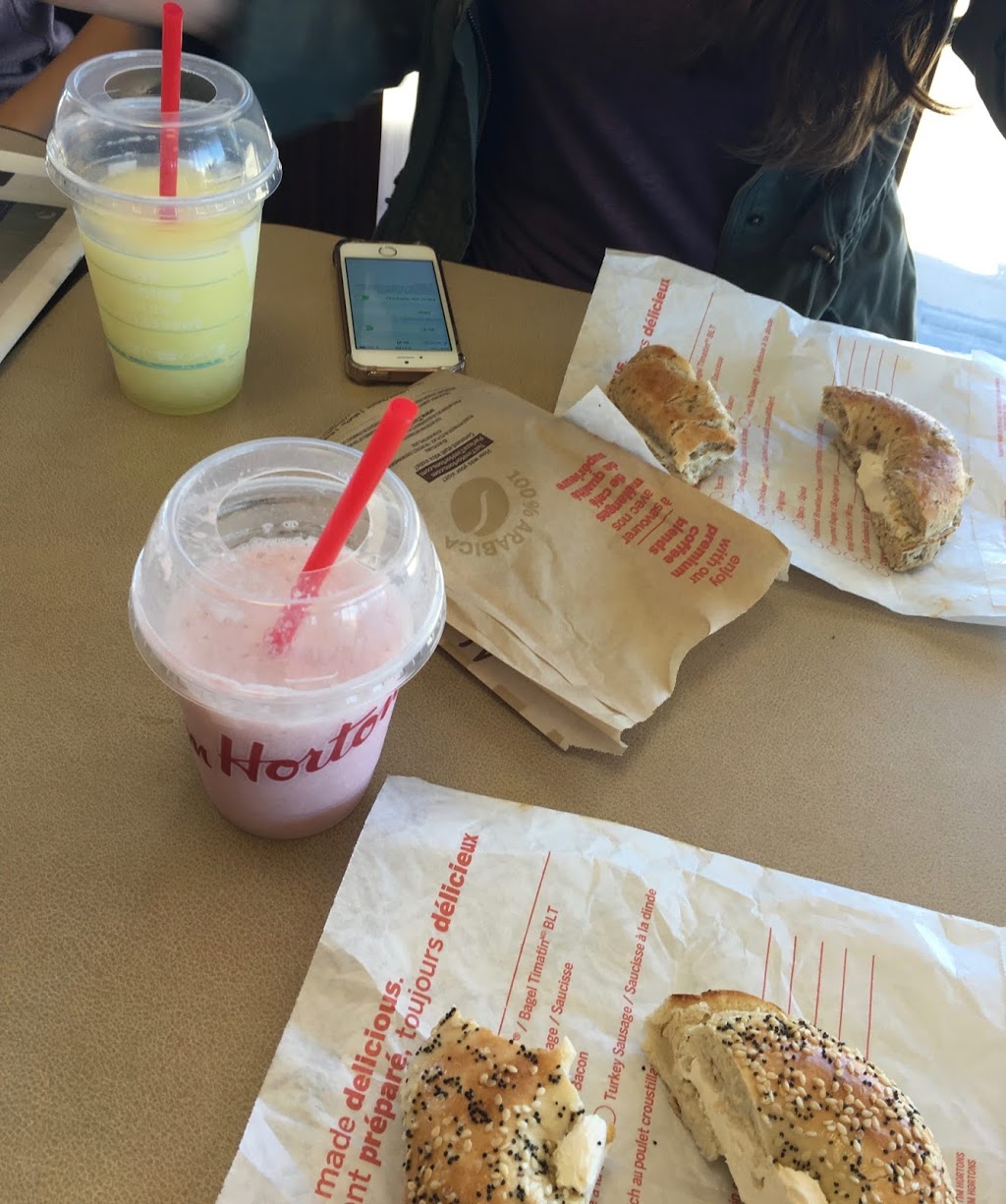 Tim Hortons | 1877 Portage Ave, Winnipeg, MB R3J 0H3, Canada | Phone: (204) 831-8141