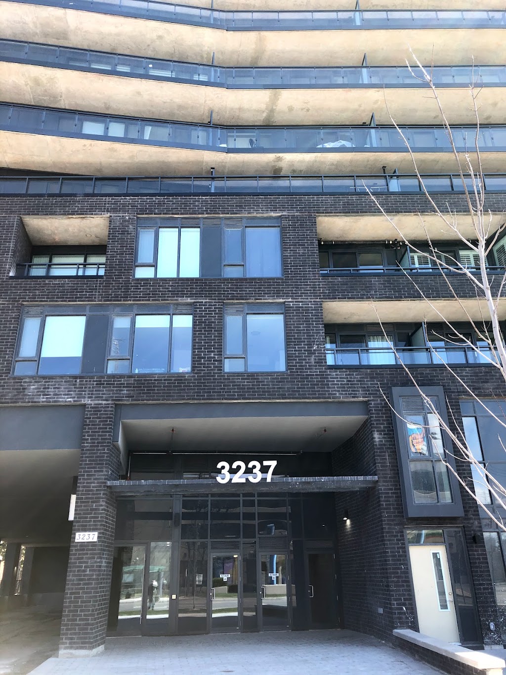 The Bennett on Bayview | 3237 Bayview Ave, North York, ON M2K 2J7, Canada | Phone: (647) 559-5017