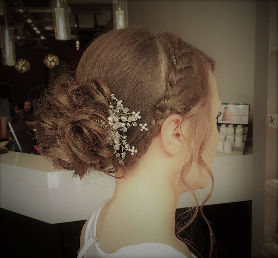 LazRiel Salon | 4307 130 Ave SE #73, Calgary, AB T2Z 3V8, Canada | Phone: (403) 265-7466