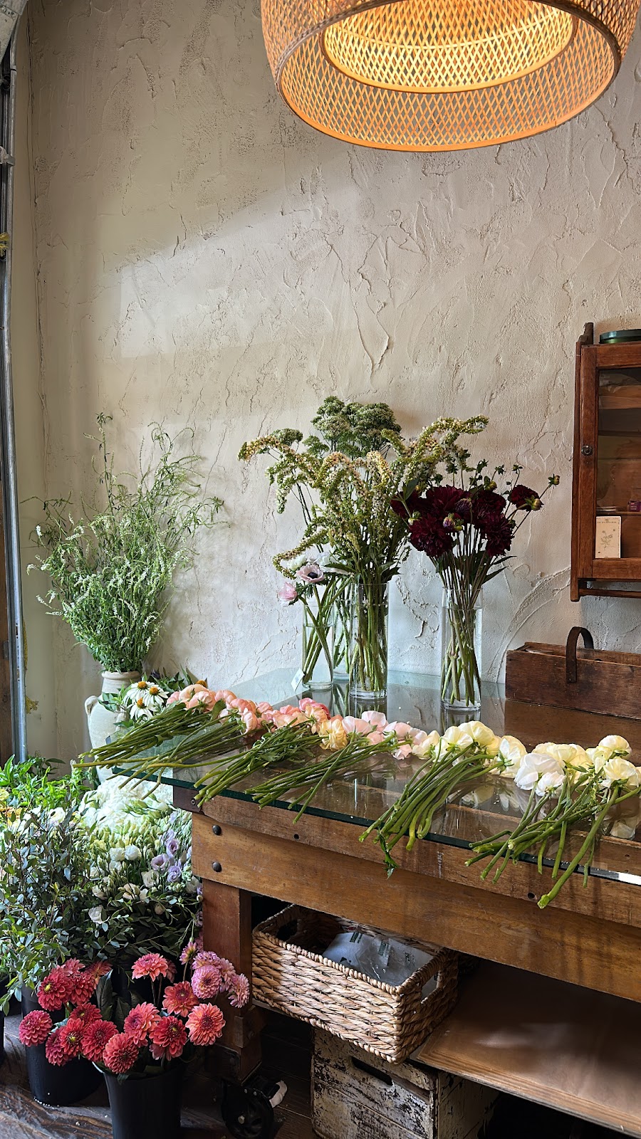 Goldies Florals | 111 Medora St, Port Carling, ON P0B 1J0, Canada | Phone: (647) 614-2036