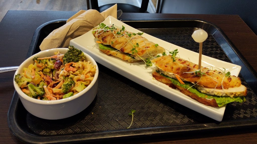 Café Pain Voyageur | 369 Rue King E, Sherbrooke, QC J1G 1A8, Canada | Phone: (819) 566-1111