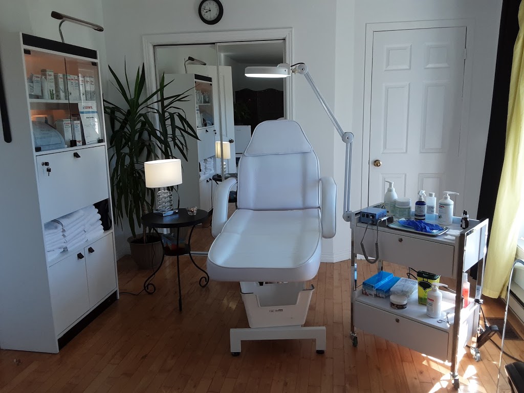 Helene Gauthier Podologue | 190 Avenue des Prés, Saint-Boniface, QC G0X 2L0, Canada | Phone: (819) 852-5280