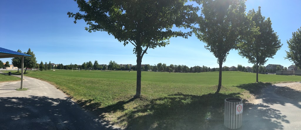 Cresthaven Park | 28 Cresthaven Dr, Nepean, ON K2G 7B7, Canada