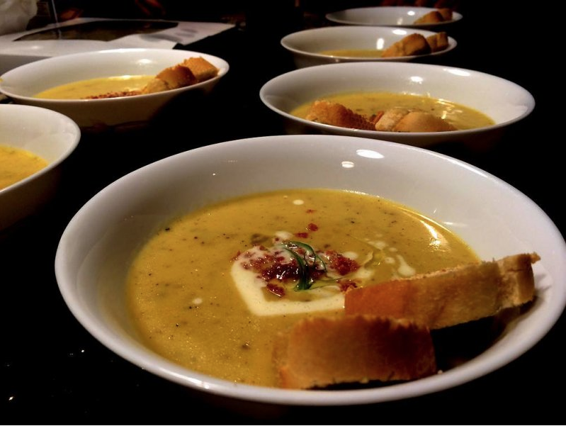 La Chaud-Frette Traiteur | 90 Rue Dorval, Trois-Rivières, QC G8T 9B7, Canada | Phone: (819) 699-9339