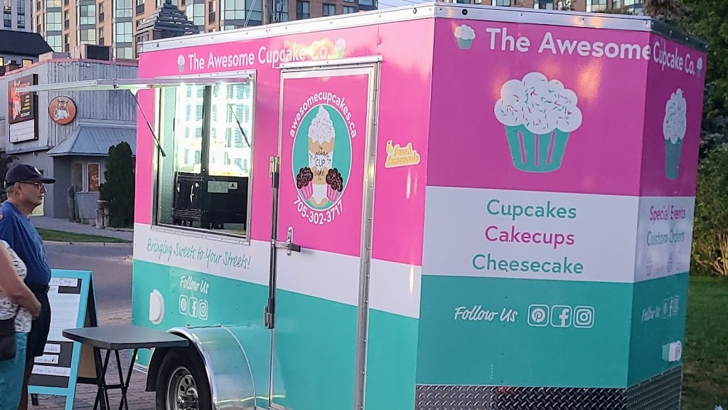 The Awesome Cupcake Co | 6 Simcoe St, Barrie, ON L4M 1L6, Canada | Phone: (705) 302-3717