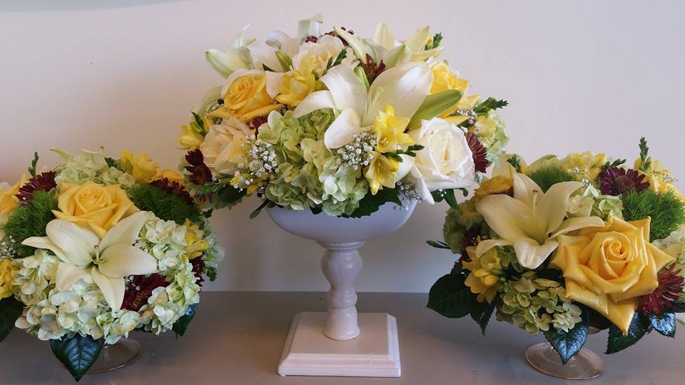 Late Bloom Florist | 5353 Lakeshore Rd #10, Burlington, ON L7L 4N9, Canada | Phone: (905) 631-9009