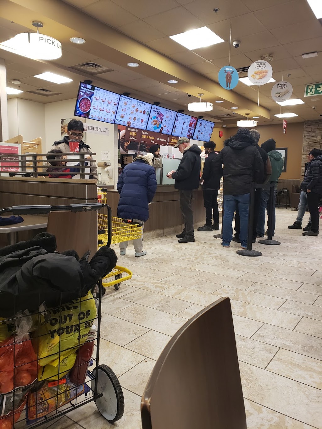 Tim Hortons | 261 Dixon Rd, Etobicoke, ON M9P 2M4, Canada | Phone: (416) 241-3554