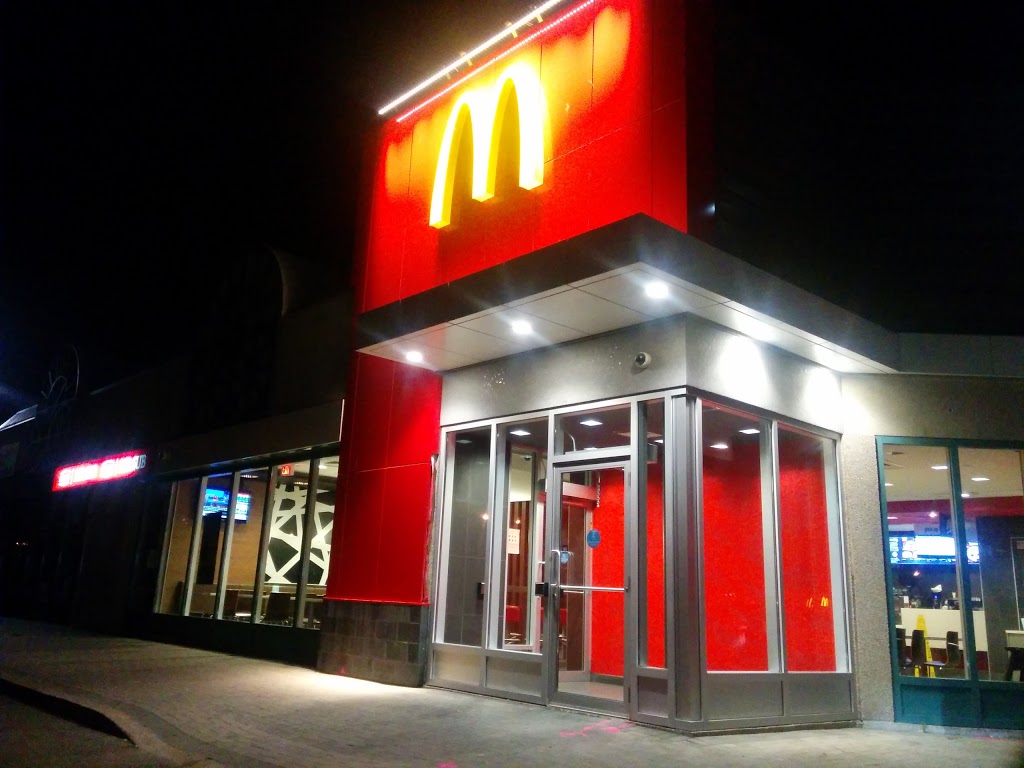 McDonalds | 1500 Upper Middle Rd W, Oakville, ON L6M 3G3, Canada | Phone: (905) 847-6236