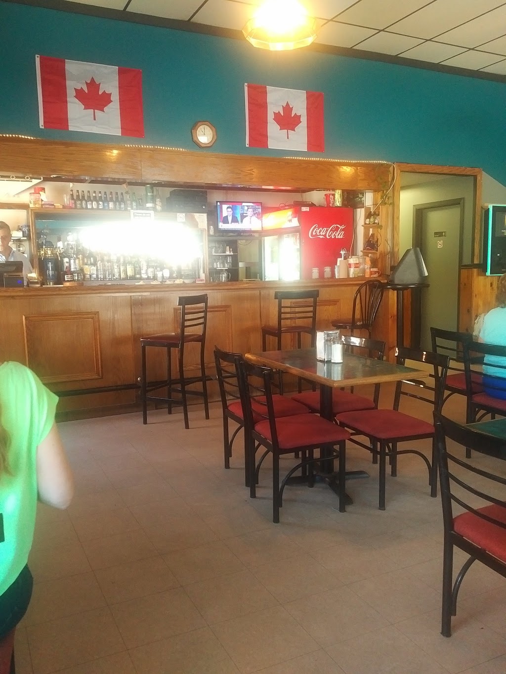 Tommys Grill & Bar | 28 Mill St E, Acton, ON L7J 1H2, Canada | Phone: (519) 929-9287