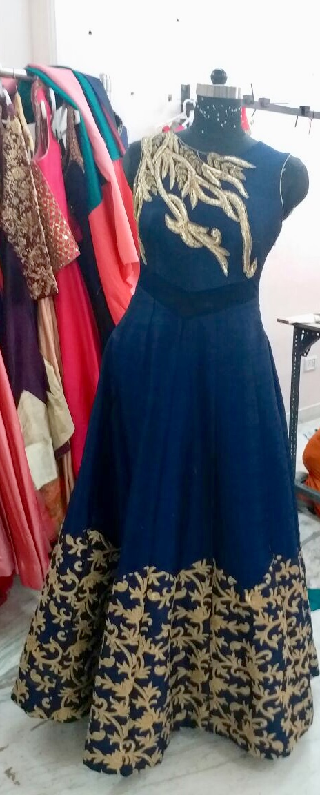 Indian Dresses | 2021 Sixth Line, Oakville, ON L6H 4S2, Canada