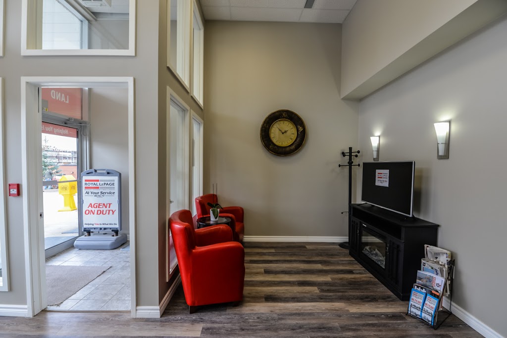Royal Lepage At Your Svc Realty | 92 Holland St W, Bradford, ON L3Z 2B8, Canada | Phone: (905) 775-5557