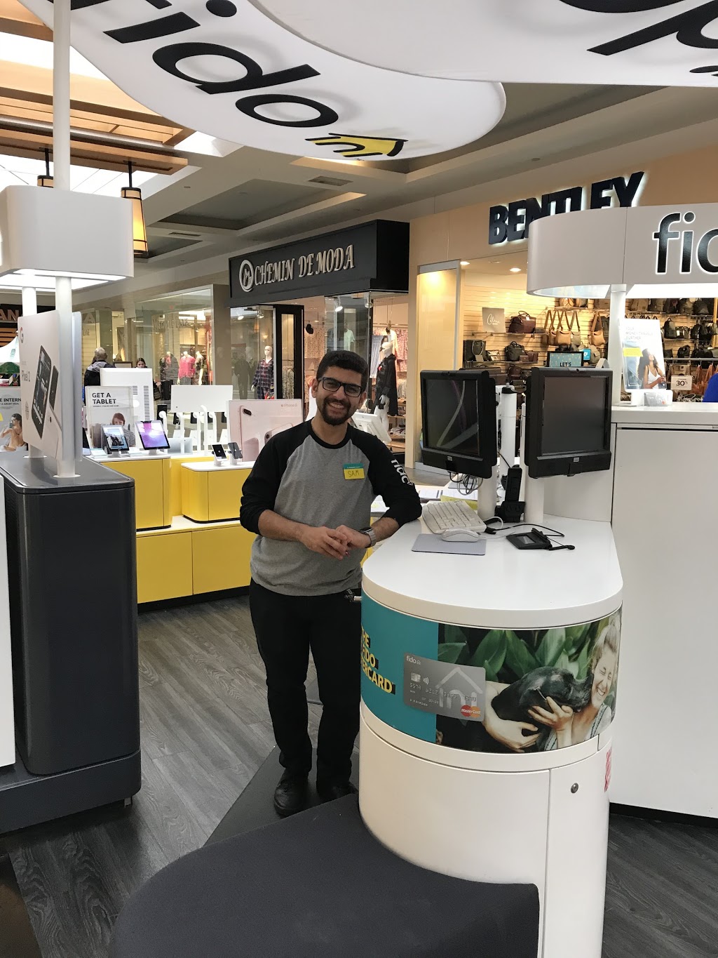 Fido | 2121 Carling Ave Unit 706K, Ottawa, ON K2A 1H2, Canada | Phone: (613) 715-9358