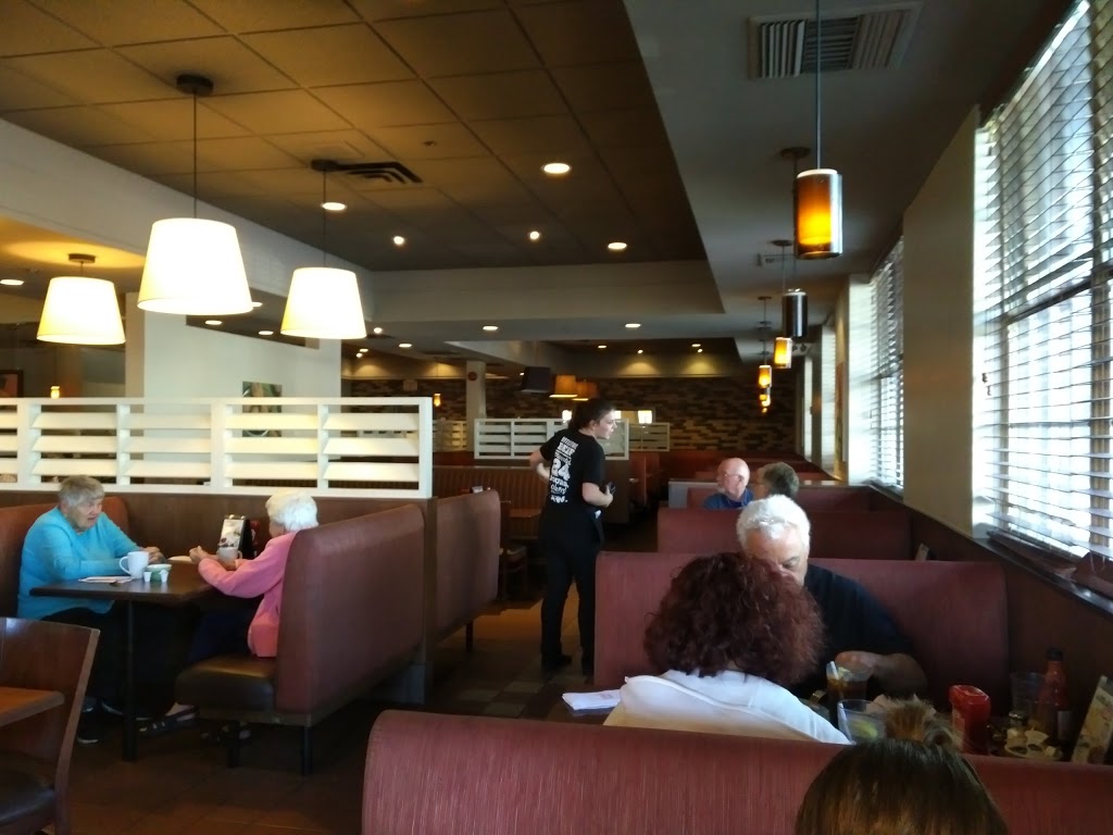 Swiss Chalet Rotisserie & Grill | 1680 Kingston Rd, Pickering, ON L1V 5R1, Canada | Phone: (905) 428-2200