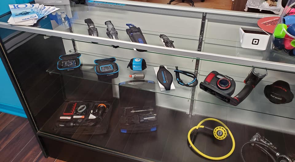 Scuba Finatics | 6954 McKeown Dr #1, Greely, ON K4P 1A2, Canada | Phone: (613) 808-7604