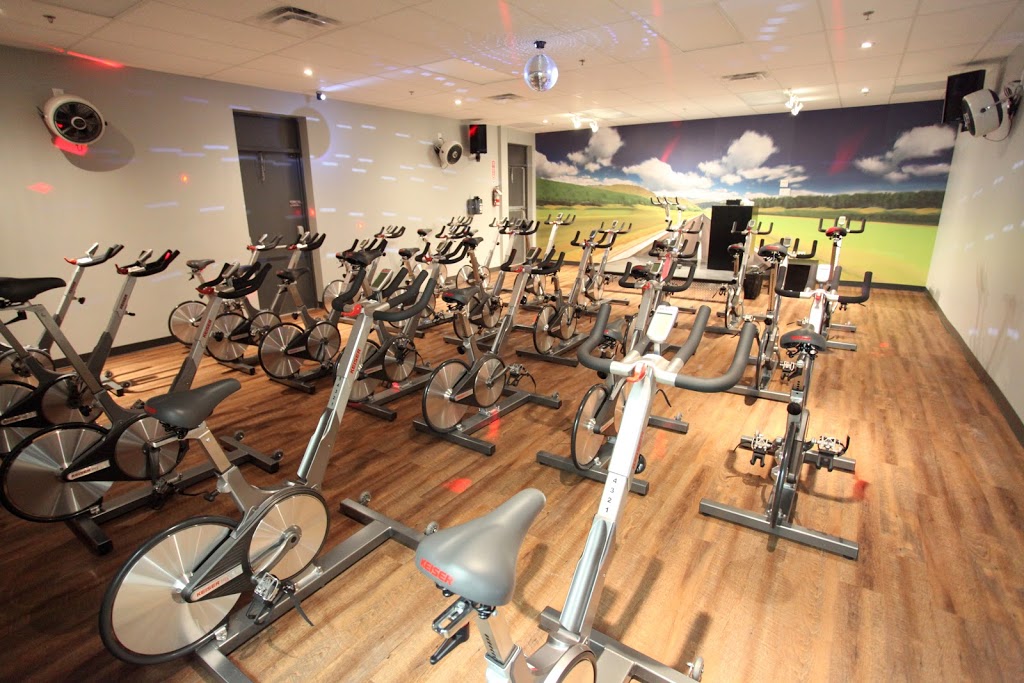 Éconofitness Extra | 615 Boulevard Curé-Labelle local 4, Blainville, QC J7C 2J1, Canada | Phone: (450) 433-7219
