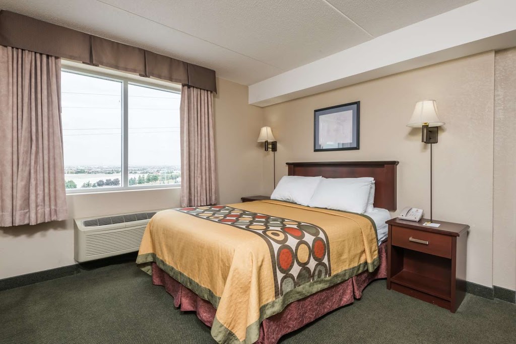 Super 8 by Wyndham Mississauga | 6625 Kennedy Rd, Mississauga, ON L5T 2W4, Canada | Phone: (905) 581-0043