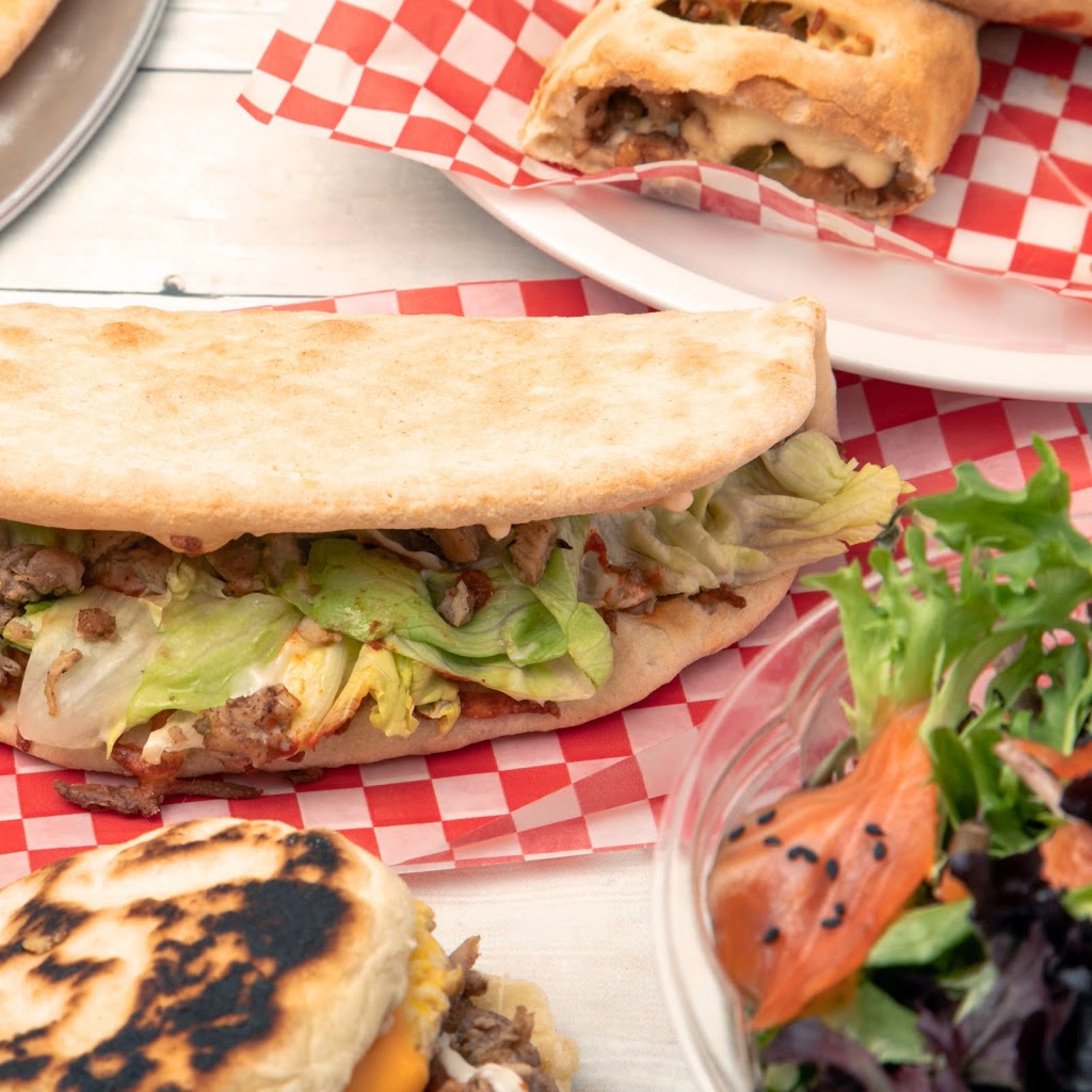 LA BAGUETTE FARCIE | 2075 Rue Saint-Louis, Saint-Laurent, QC H4M 1P1, Canada | Phone: (438) 375-9676