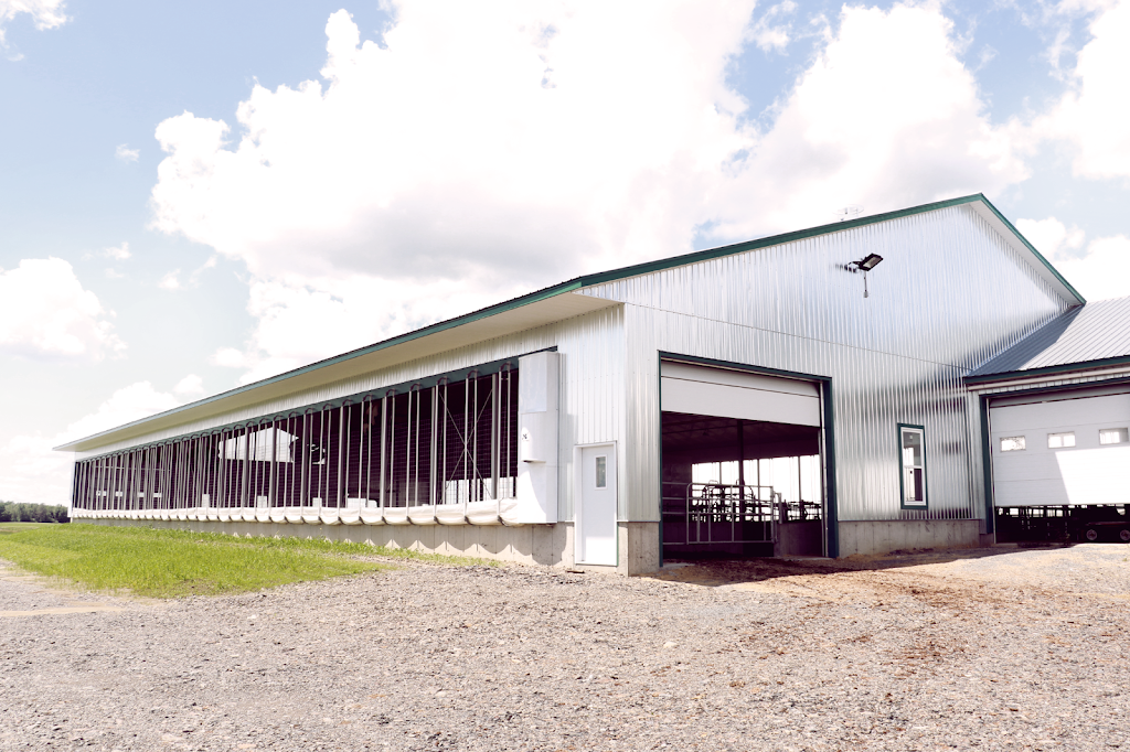 Construction Étienne Lafleur et fils | 250 Rue Notre Dame de Lourdes, Saint-Edmond-de-Grantham, QC J0C 1K0, Canada | Phone: (819) 395-4962