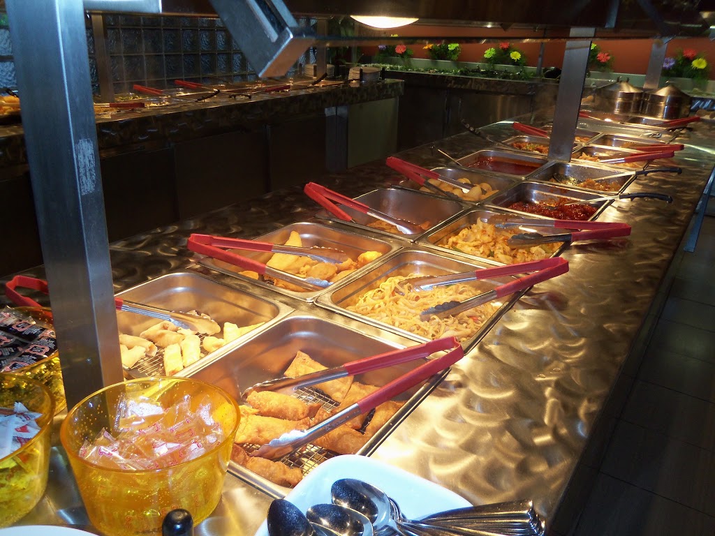 Golden Wok Buffet & Lounge | 16 Front St N, Orillia, ON L3V 4R5, Canada | Phone: (705) 326-1223