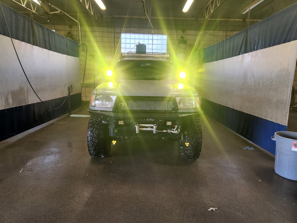 Victoria Ave Car & Pet Wash | 1200 Cranbrook St N, Cranbrook, BC V1C 4H8, Canada | Phone: (250) 417-1619