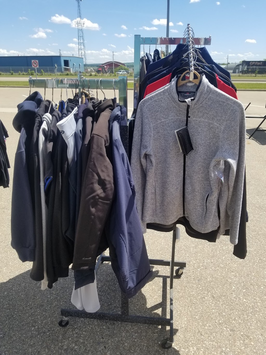 All Sports Cresting | 4718 AB-2A, Lacombe, AB T4L 1H4, Canada | Phone: (403) 782-6681
