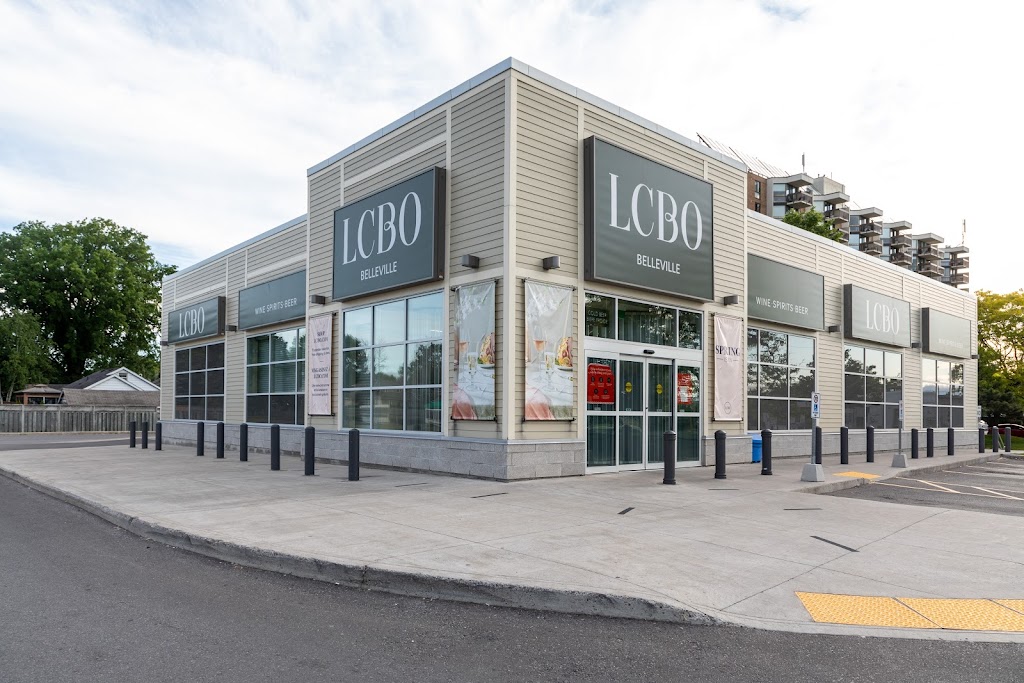 LCBO | 400 Dundas St E, Belleville, ON K8N 1E8, Canada | Phone: (613) 962-1342