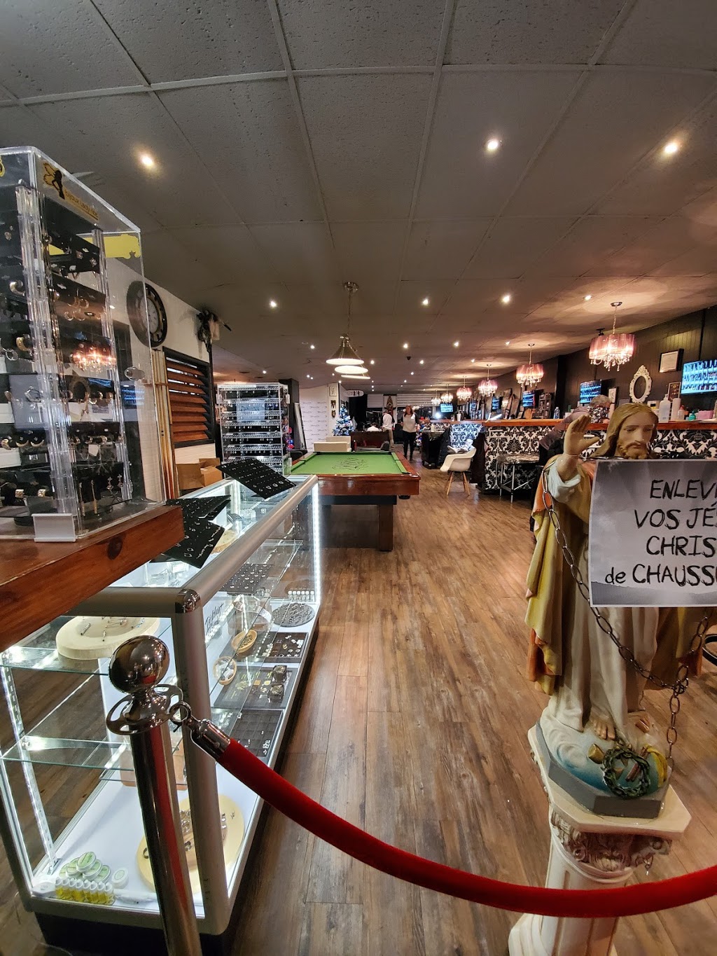 Forever Ink | 1239 Rue Denault, Sherbrooke, QC J1H 2P6, Canada | Phone: (819) 791-7766
