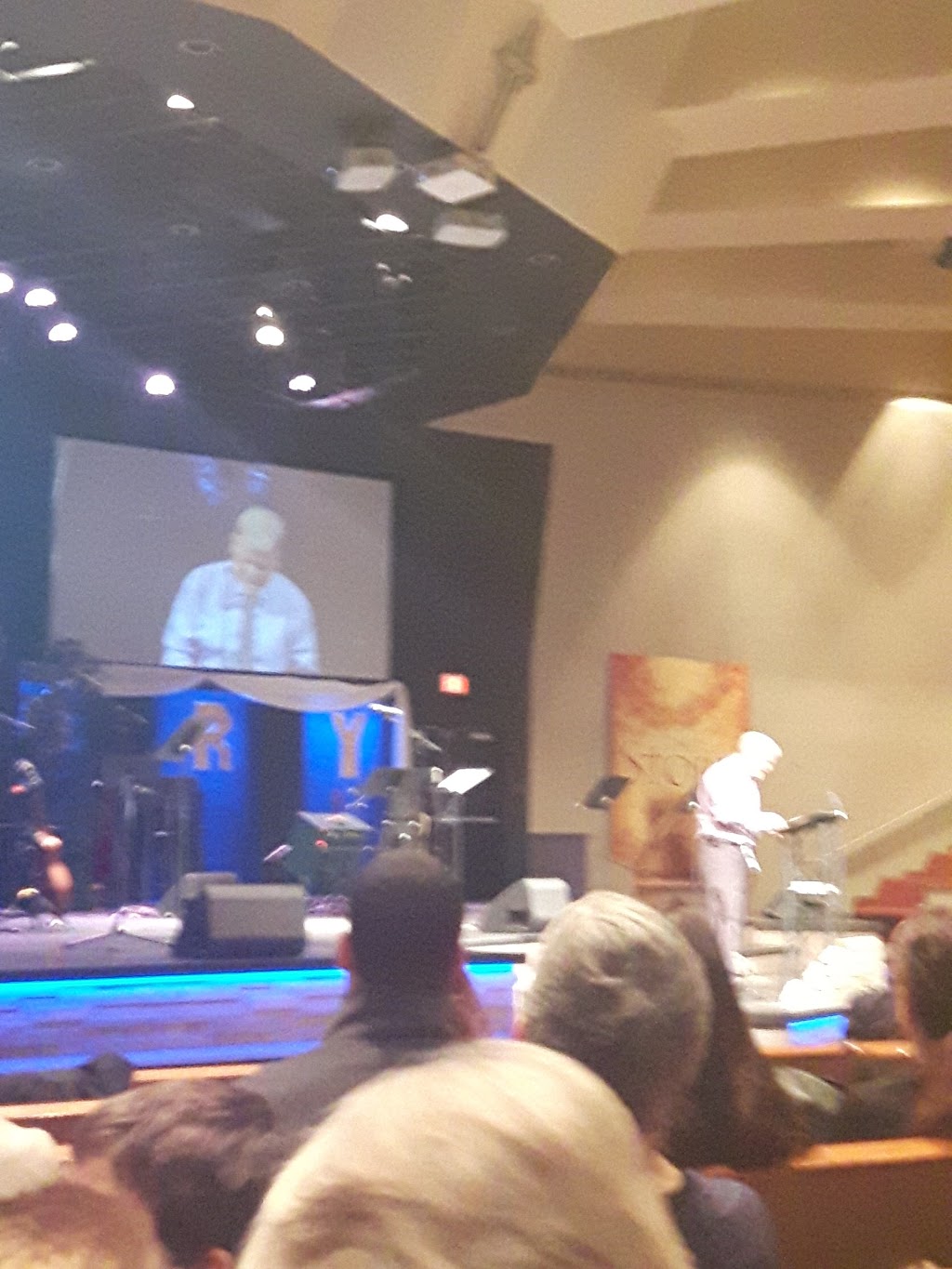 Evangel Church (PAOC) | 3261 Gordon Dr, Kelowna, BC V1W 3N4, Canada | Phone: (250) 762-0682