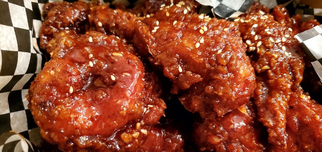 Boom korean fried chicken | 555 Rossland Rd E, Oshawa, ON L1K 1K8, Canada | Phone: (905) 720-1777
