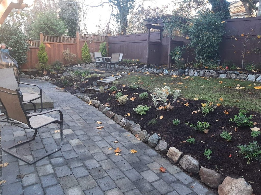 Durands Nursery | 9 Johnson Rd, Christina Lake, BC V0H 1E2, Canada | Phone: (250) 447-6299