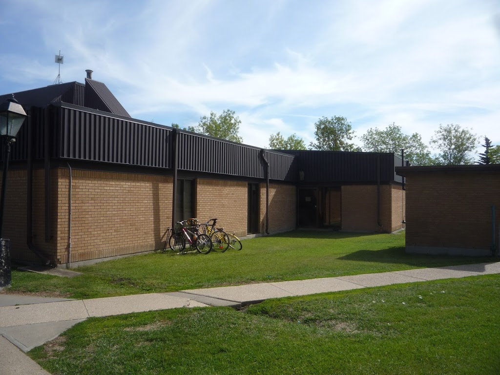 Edmonton Academy | 810 Saddleback Rd NW Unit 2, Edmonton, AB T6J 4W4, Canada | Phone: (780) 482-5449