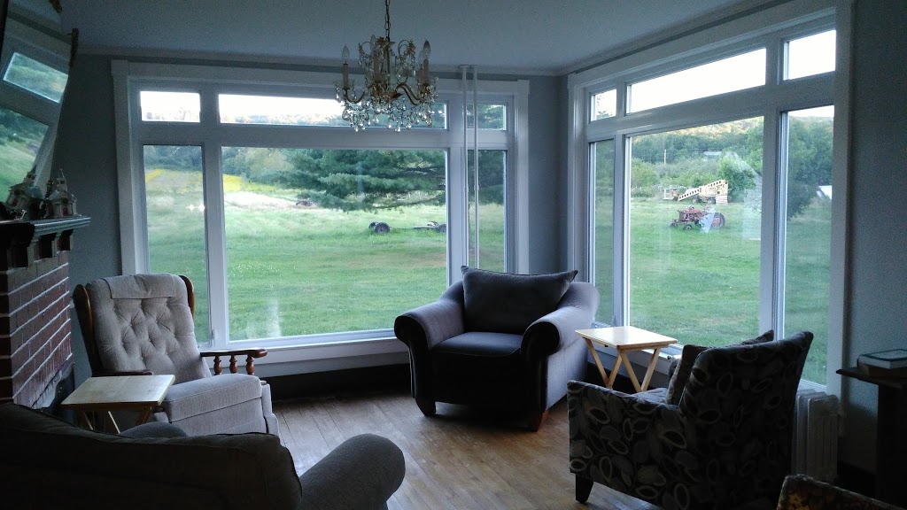 Gaspereau Bed & Breakfast | 920 Gaspereau River Rd, Wolfville, NS B4P 2R3, Canada | Phone: (902) 542-2854