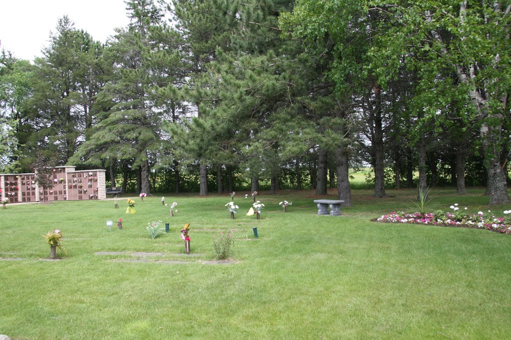 Sunset Memorial Gardens | cemetery | 499 Cumberland St N, Thunder Bay, ON P7A 4R9, Canada | 8073441004 OR +1 807-344-1004
