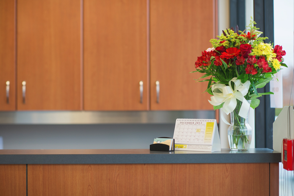 Admirals Walk Dental | 1505 Admirals Rd, Victoria, BC V9A 2P8, Canada | Phone: (250) 477-4444