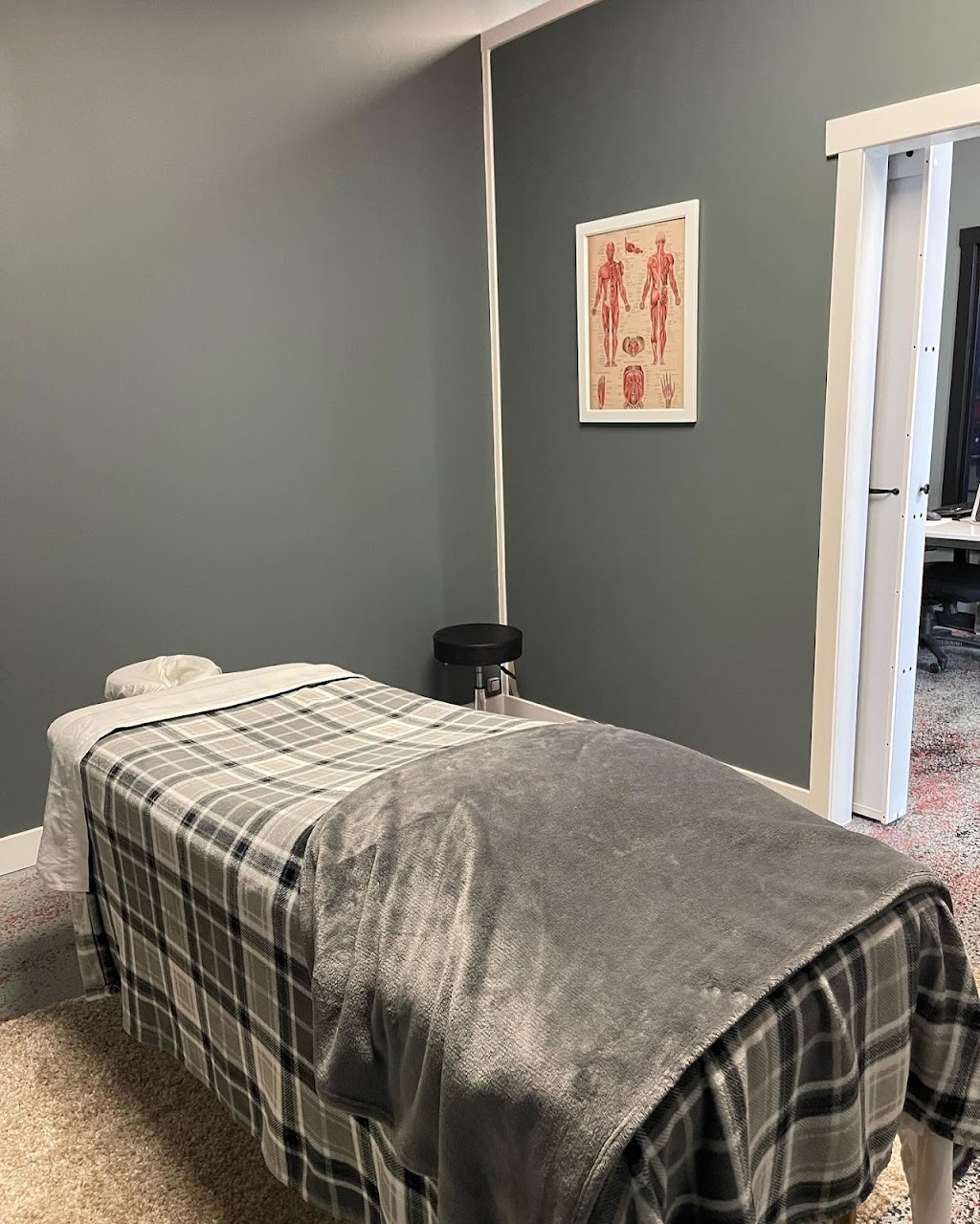 Reconstruct Wellness Fitness & Massage | 80 Sage Hill Road #120, Calgary, AB T3R 1W8, Canada | Phone: (825) 994-0817