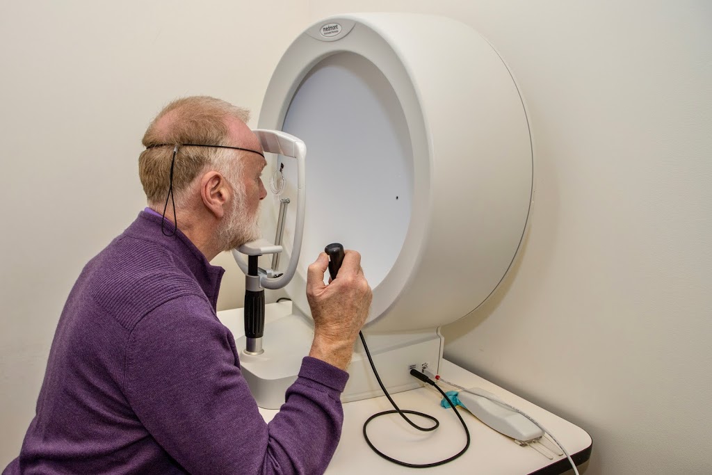 Shaughnessy Optometry, Dr Meg Sexsmith | 3955 Oak St, Vancouver, BC V6H 2M7, Canada | Phone: (604) 677-4100
