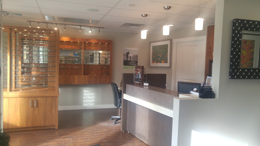 Cowichan Eyecare | 44 Stanley Rd, Lake Cowichan, BC V0R 2G0, Canada | Phone: (250) 749-4440