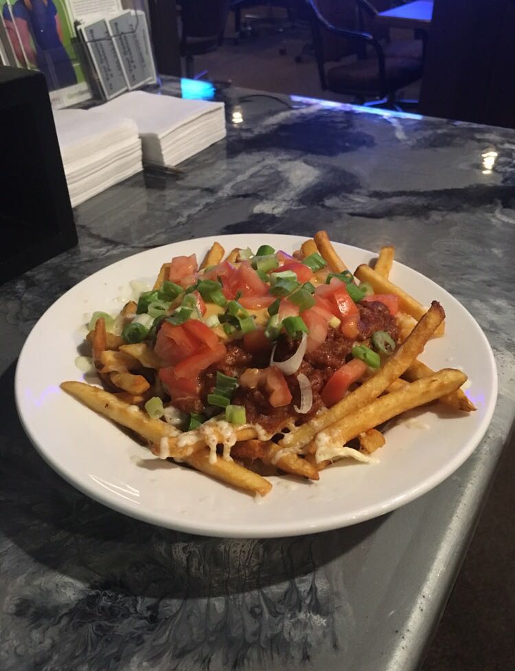 Stavros Sports Bar | 4105 4 St NW, Calgary, AB T2K 1A2, Canada | Phone: (403) 284-4504