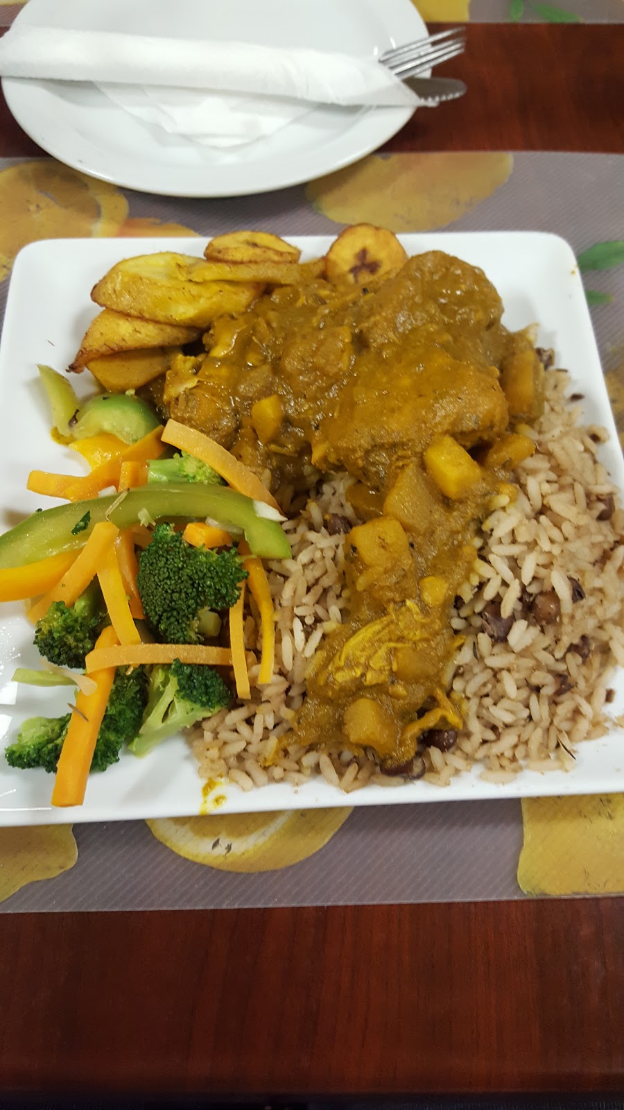 Restaurant Jah B Carabbean | 9550 Rue Jean-Milot, LaSalle, QC H8R 4C3, Canada | Phone: (514) 367-5242