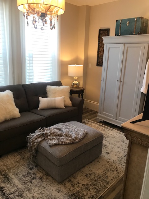 Cavana House Bed & Breakfast | 241 Mississaga St W, Orillia, ON L3V 3B7, Canada | Phone: (705) 330-1725