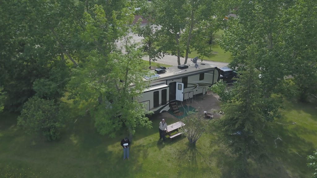 Carstairs Campground | 100 AB-2A, Carstairs, AB T0M 0N0, Canada | Phone: (403) 990-2059