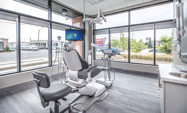 Birchmount Dental Group | 2000 Eglinton Ave E #3h, Scarborough, ON M1L 2M6, Canada | Phone: (416) 750-7175