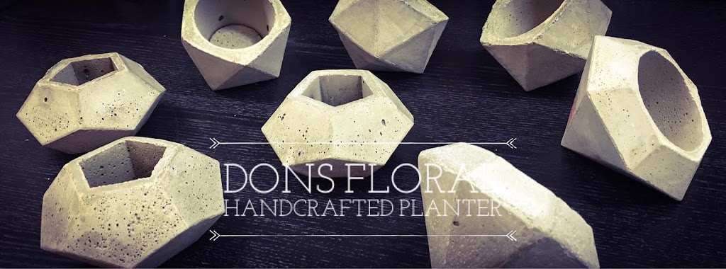 Dons Food & Floral | 99 Menzies St, Victoria, BC V8V 2G3, Canada | Phone: (250) 386-1915