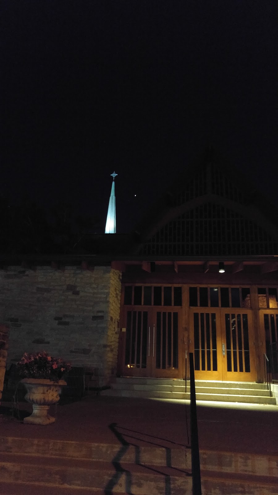 Saint Giles Kingsway Presbyterian Church | 15 Lambeth Rd, Etobicoke, ON M9A 2Y6, Canada | Phone: (416) 233-8591