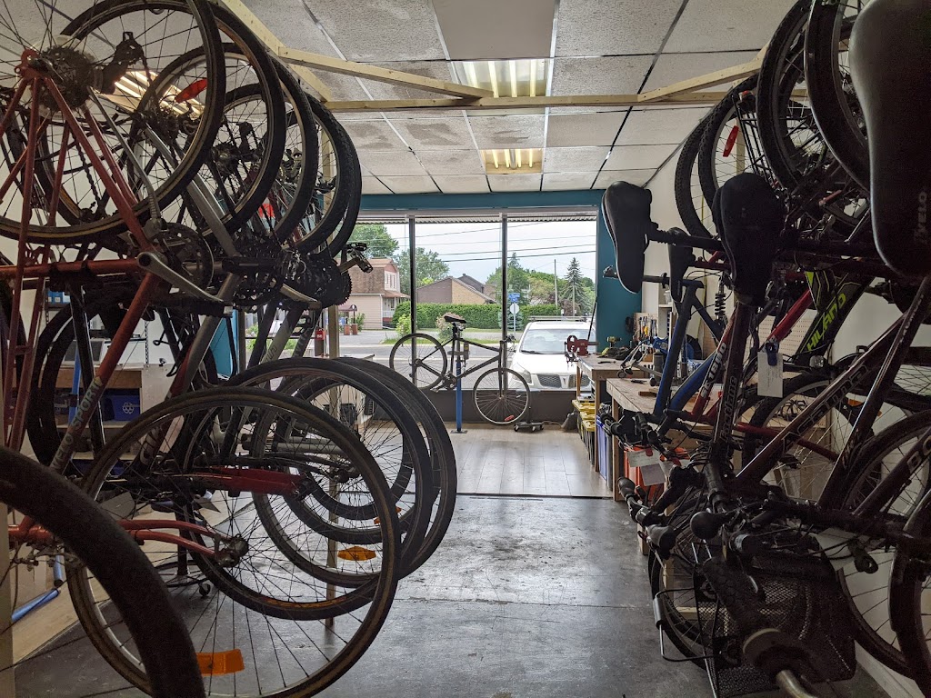 Poly Vélo | 5682 Ch. de Chambly, Saint-Hubert, QC J3Y 3P7, Canada | Phone: (514) 441-9412
