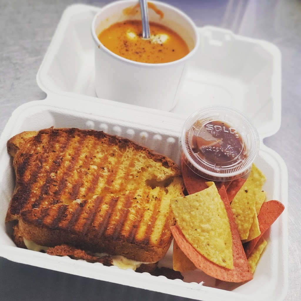Hello Smoothies,Juices & Boutique | 185 Commercial St Unit 105, Berwick, NS B0P 1E0, Canada | Phone: (902) 538-7796